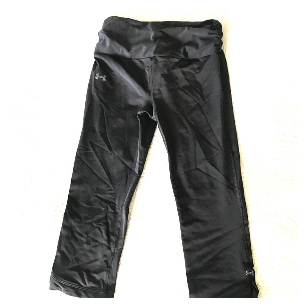 Under Armour cropped leggings